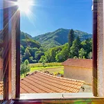 2 Bedroom Stunning In * Palagnana
