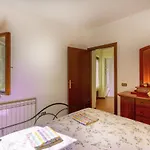 בית נופש 2 Bedroom Stunning In